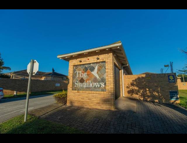 3 BEDROOM TOWNHOUSE FOR SALE IN LORRAINE